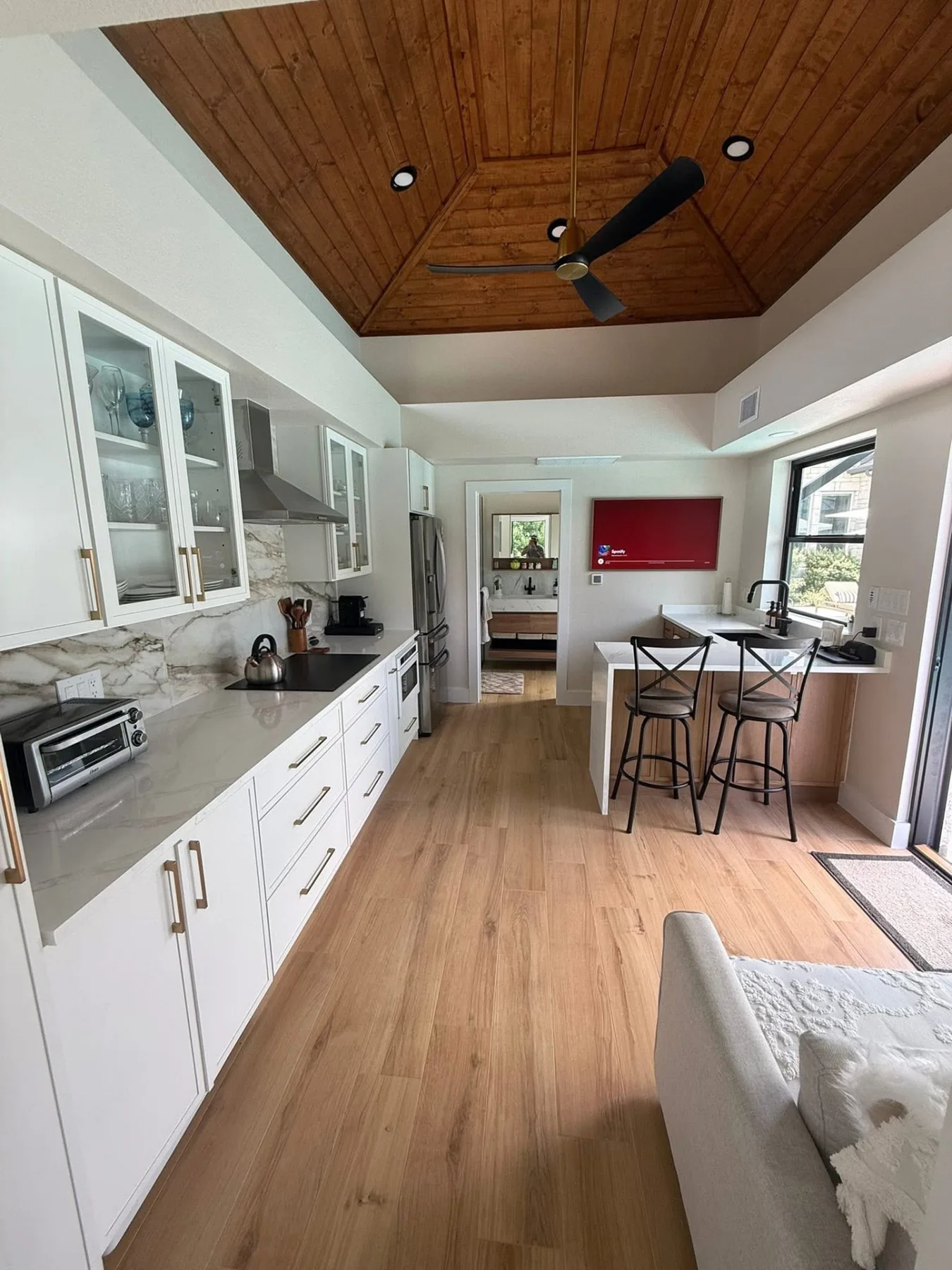 Casitas & Custom Structures